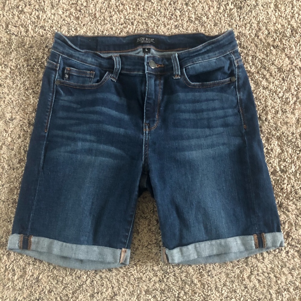 Judy Blue Bermuda Shorts